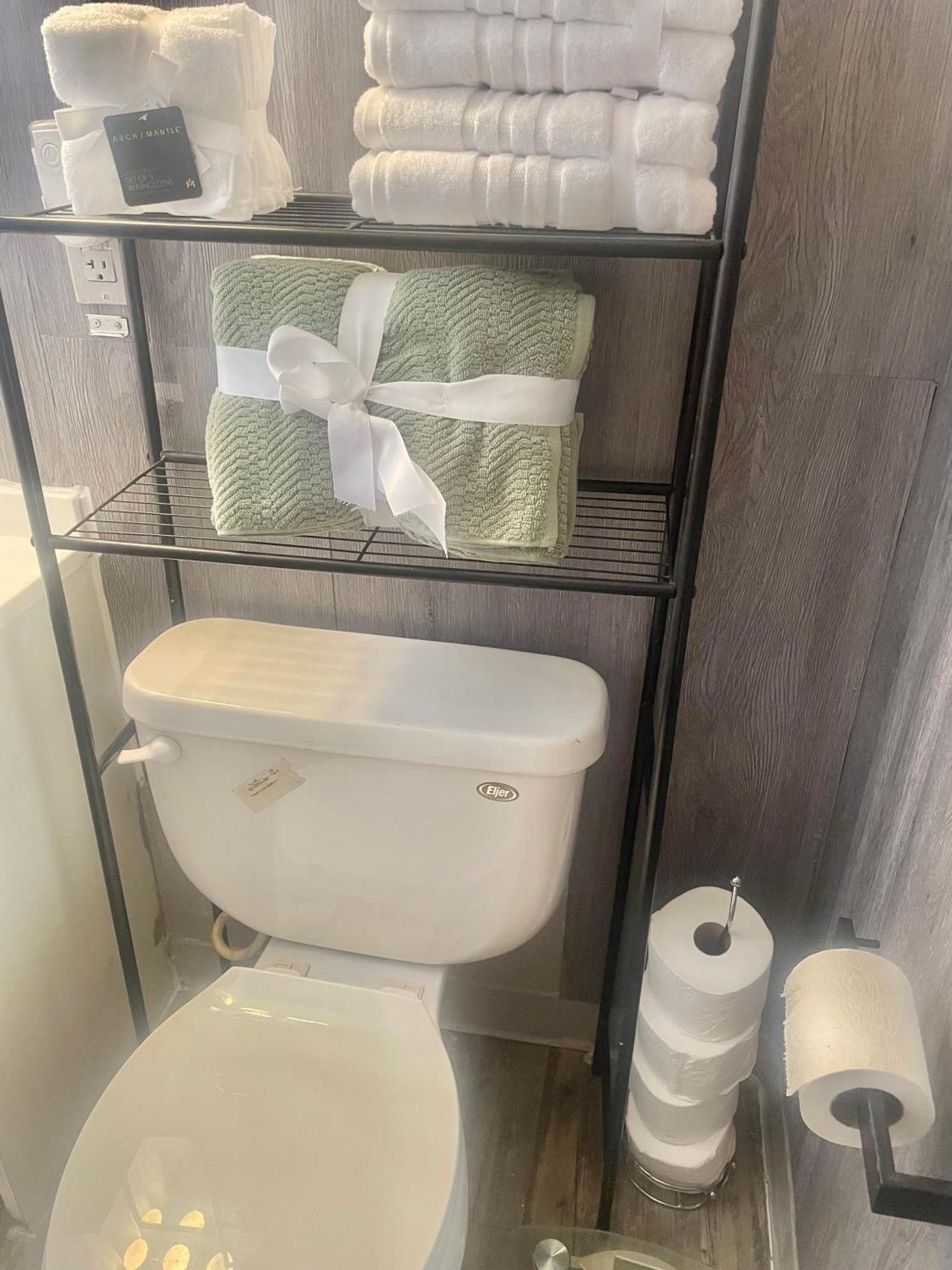 Apartment Vegas Diamond In The Ruff! 5 Minutes To Fremont Las Vegas